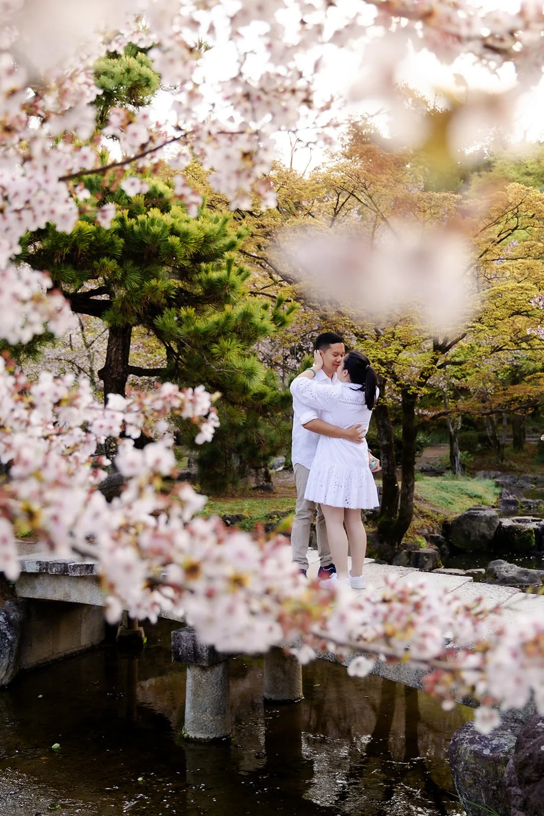 Proposal photoshoot at Maruyama Koen — cherry blossom