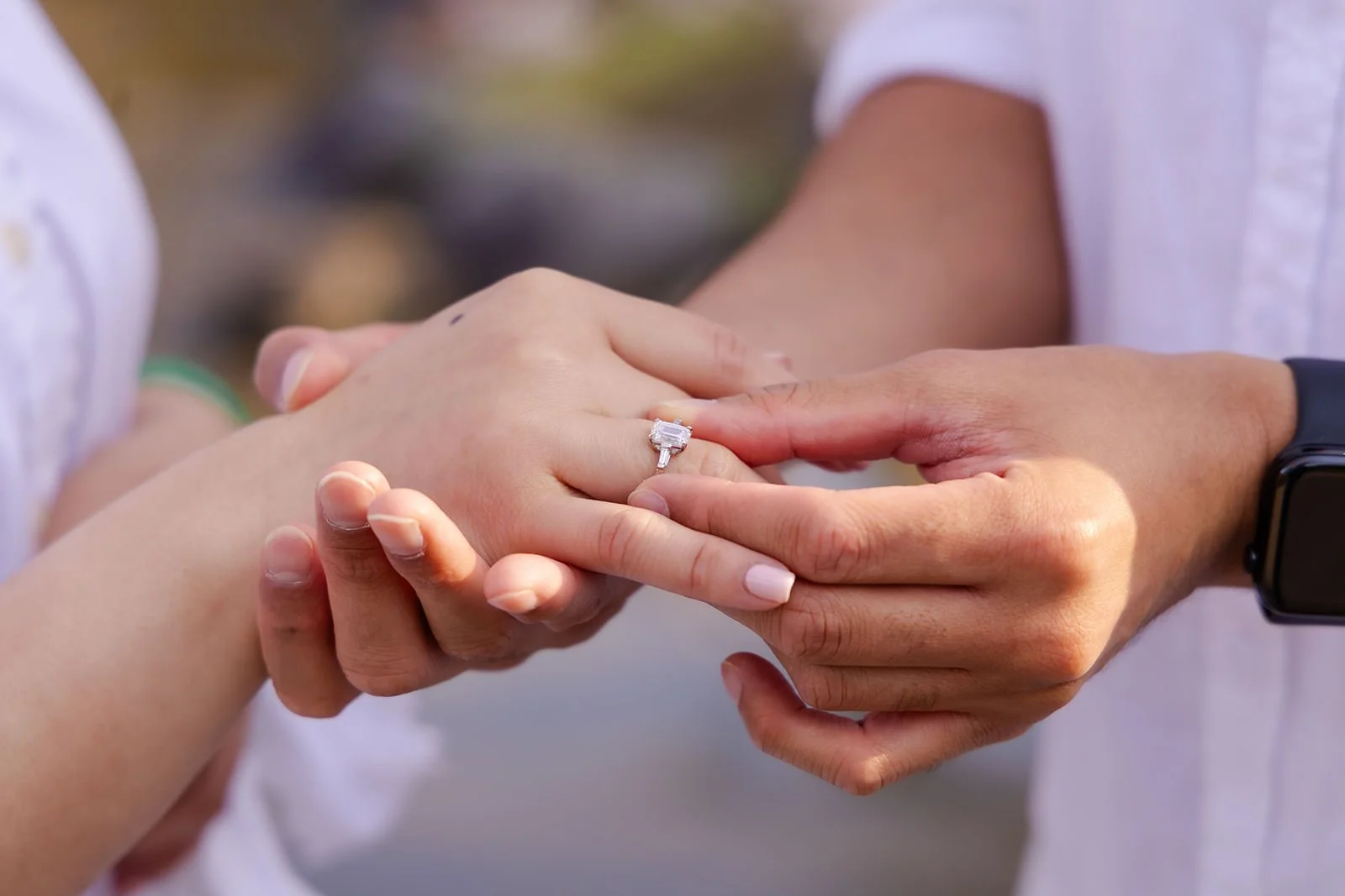 Proposal photoshoot at Maruyama Koen — cherry blossom
