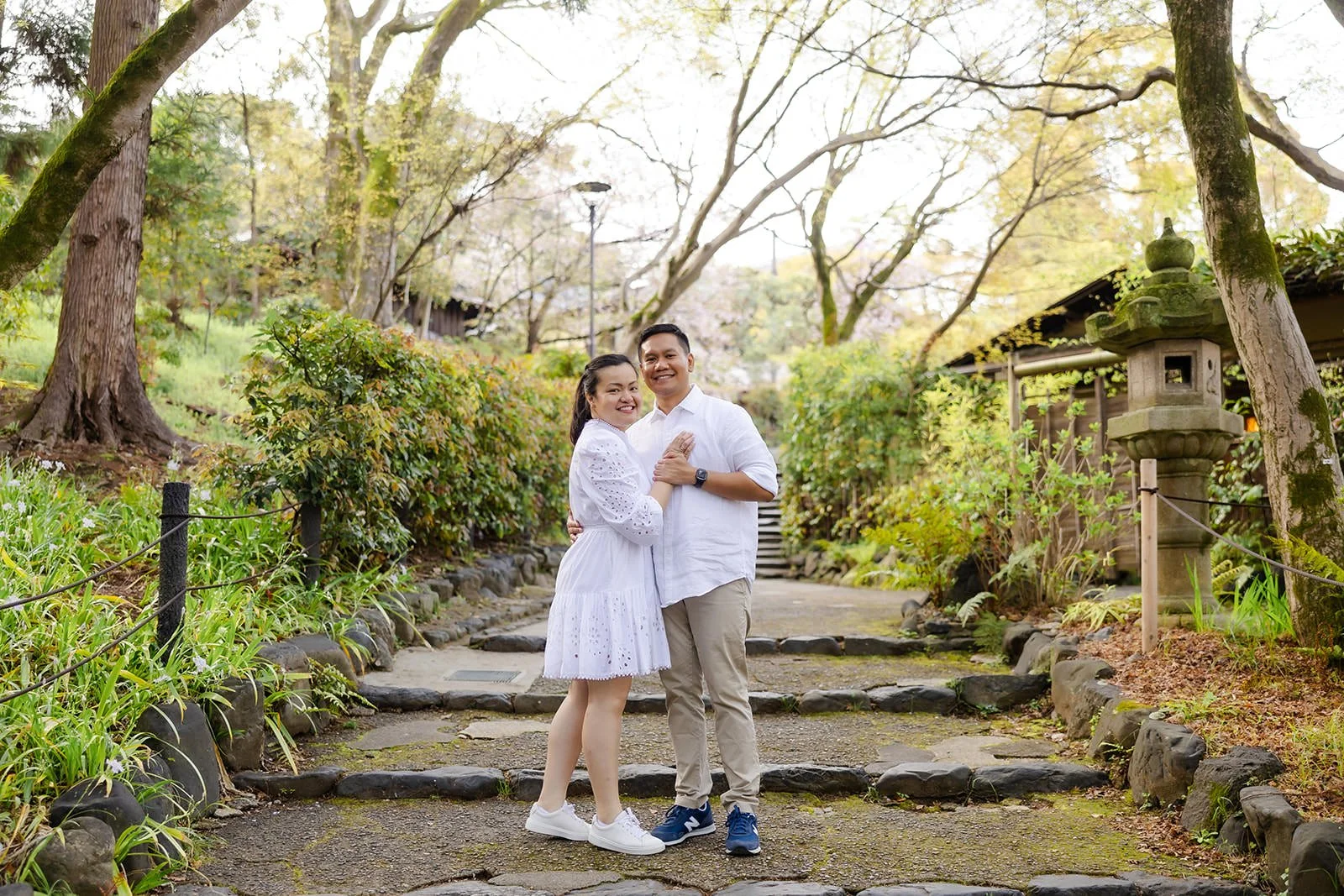 Proposal photoshoot at Maruyama Koen — cherry blossom