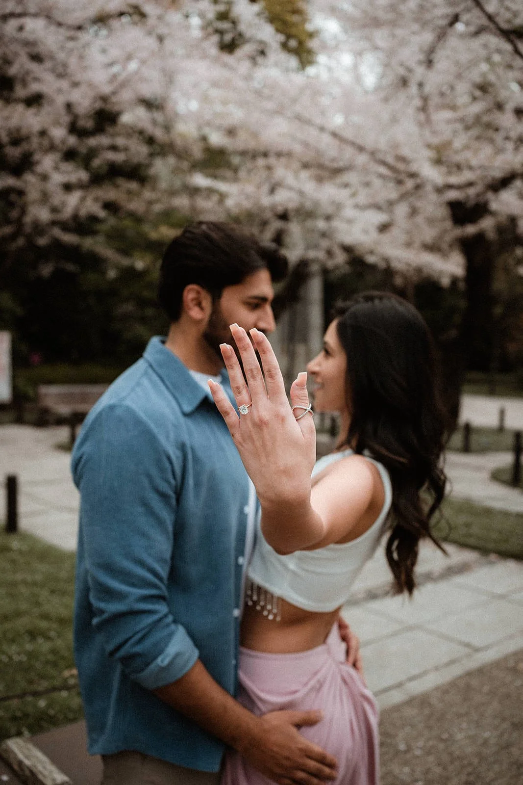 Proposal photoshoot at Chidorigafuchi — cherry blossom