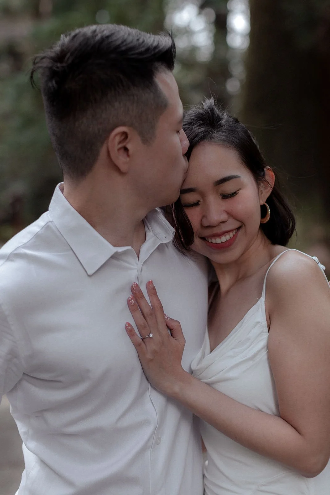 Proposal photoshoot at Hakone Shrine