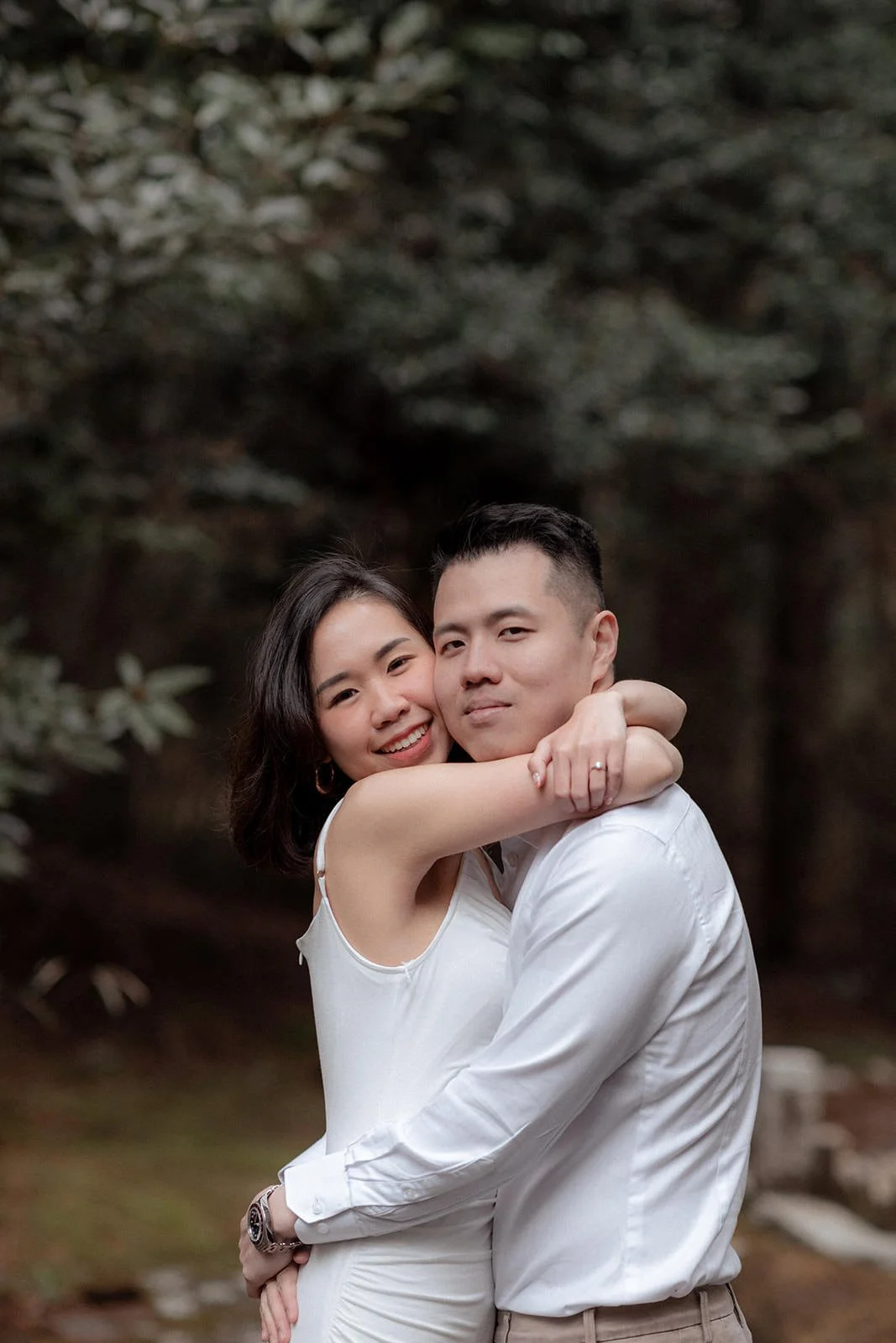 Proposal photoshoot at Hakone Shrine