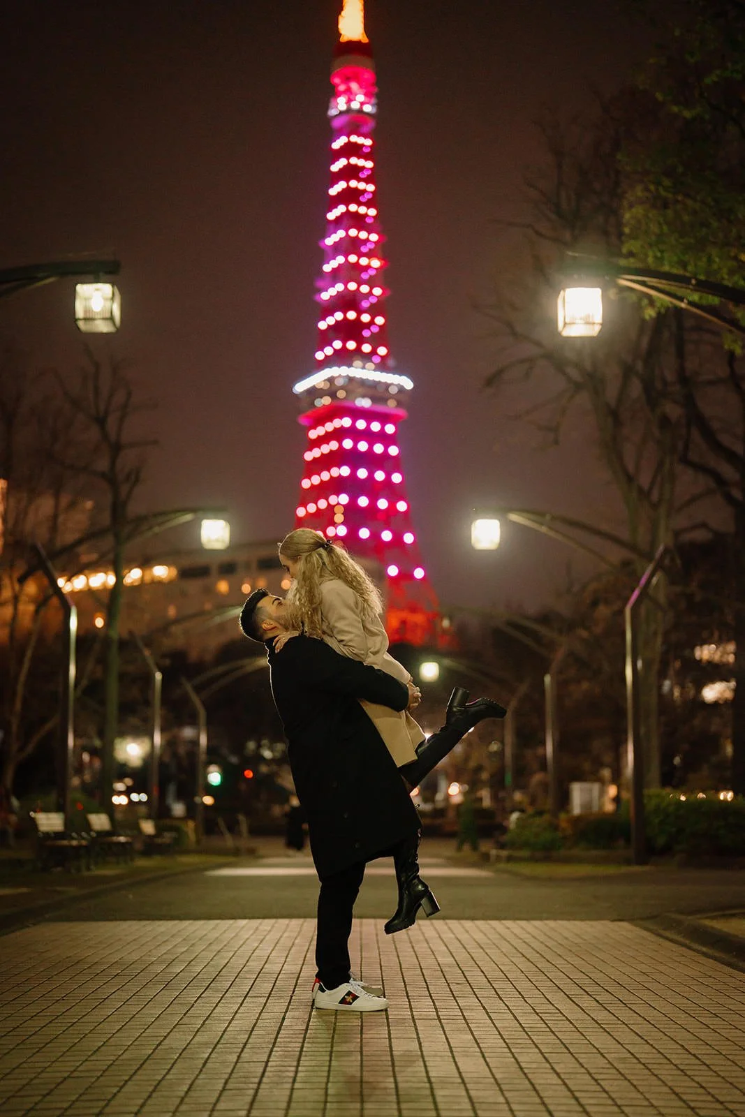 Proposal photoshoot at Tokyo Tower — night