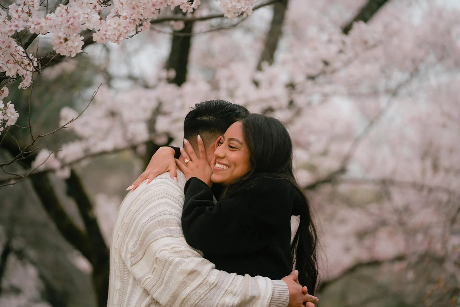 Proposal photoshoot at Shinjuku Gyoen — cherry blossom