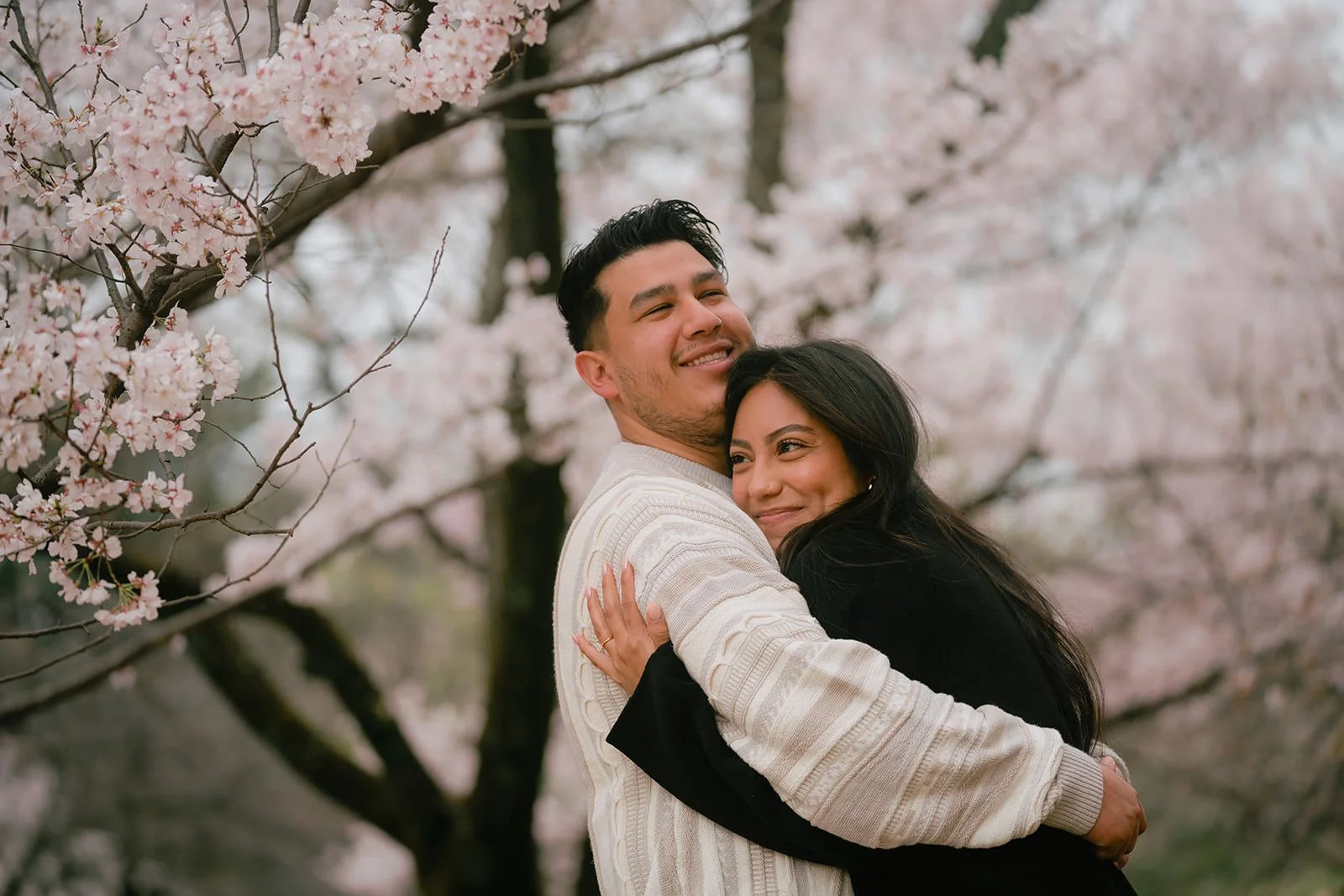 Proposal photoshoot at Shinjuku Gyoen — cherry blossom