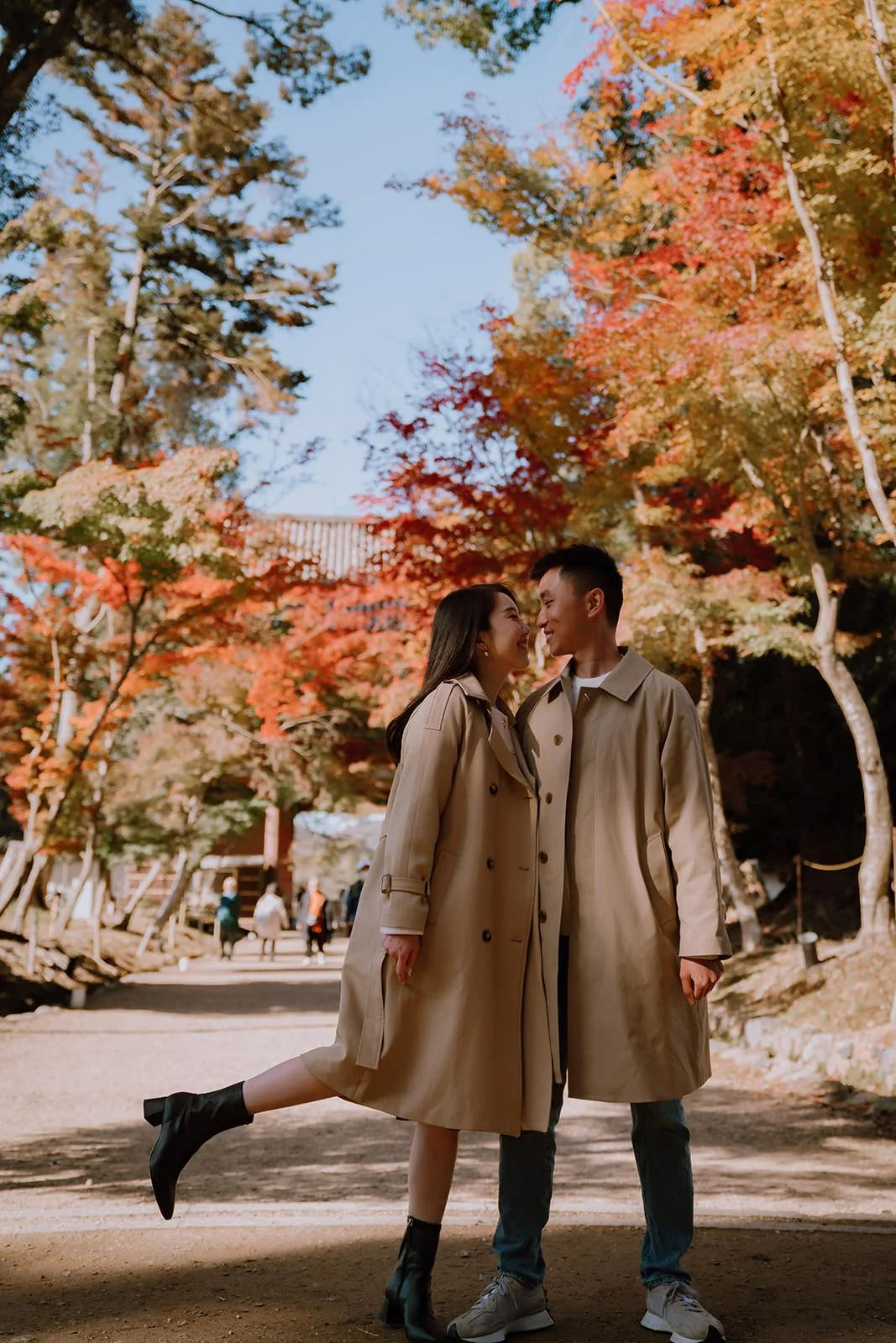 Proposal photoshoot at Daigo-ji — autumn