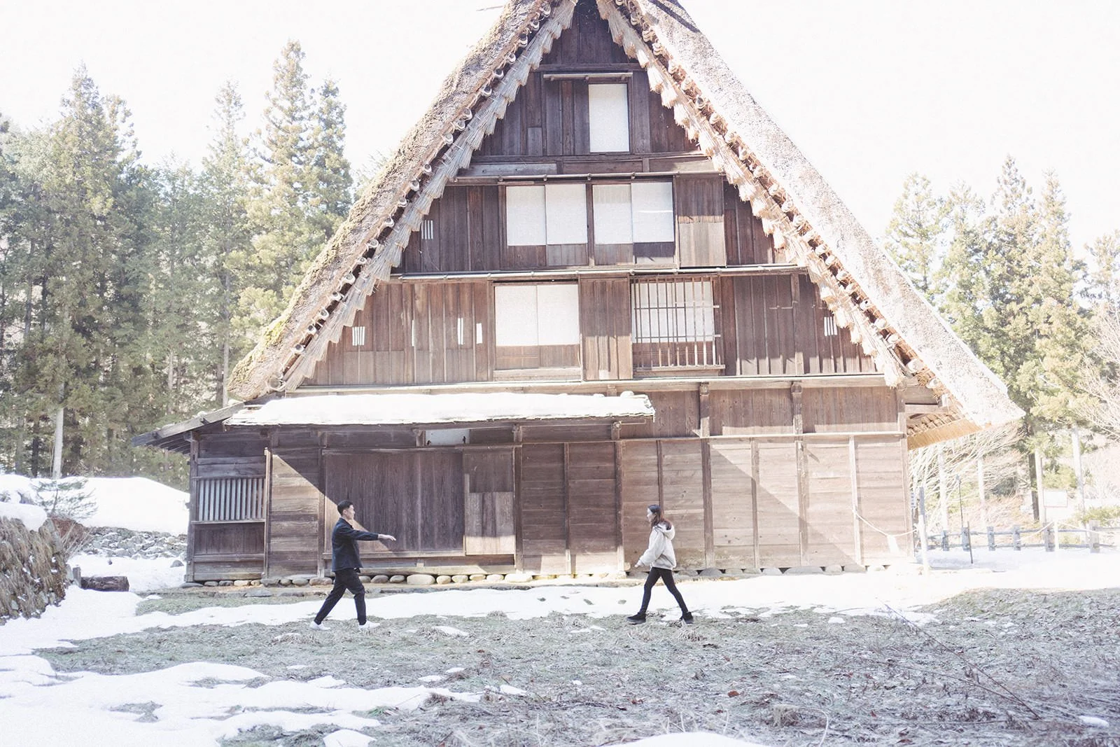 Proposal photoshoot at Hida no Sato — snowy
