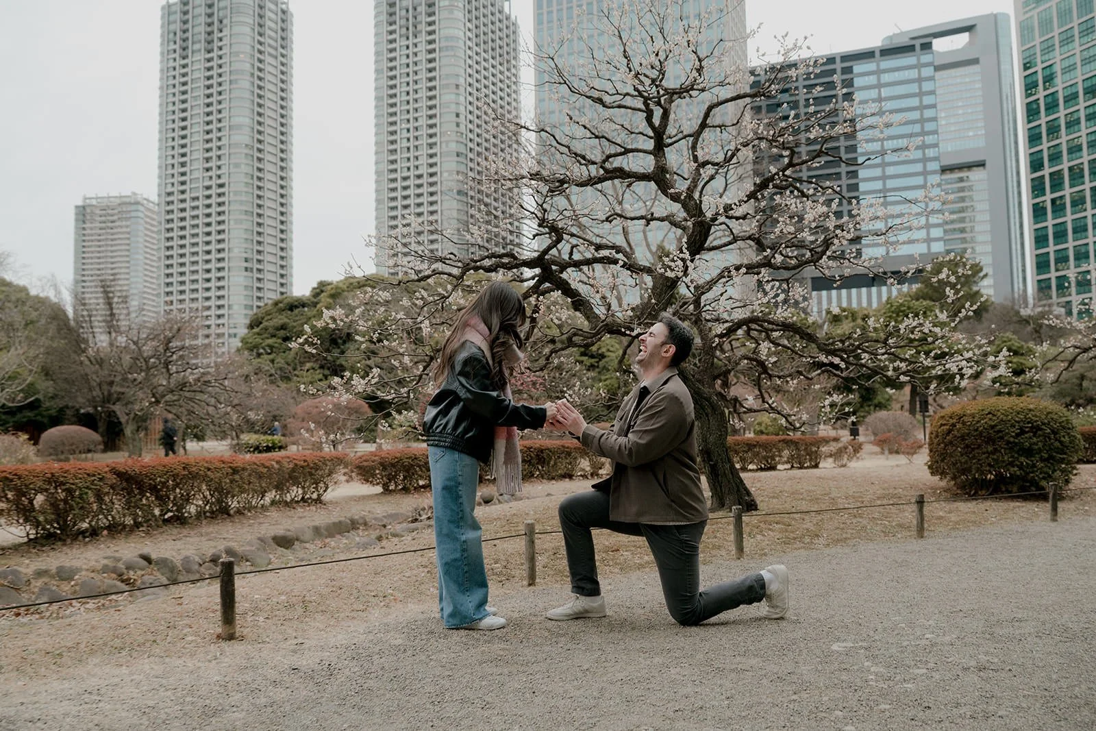Proposal photography plum blossoms Hamarikyu Tokyo