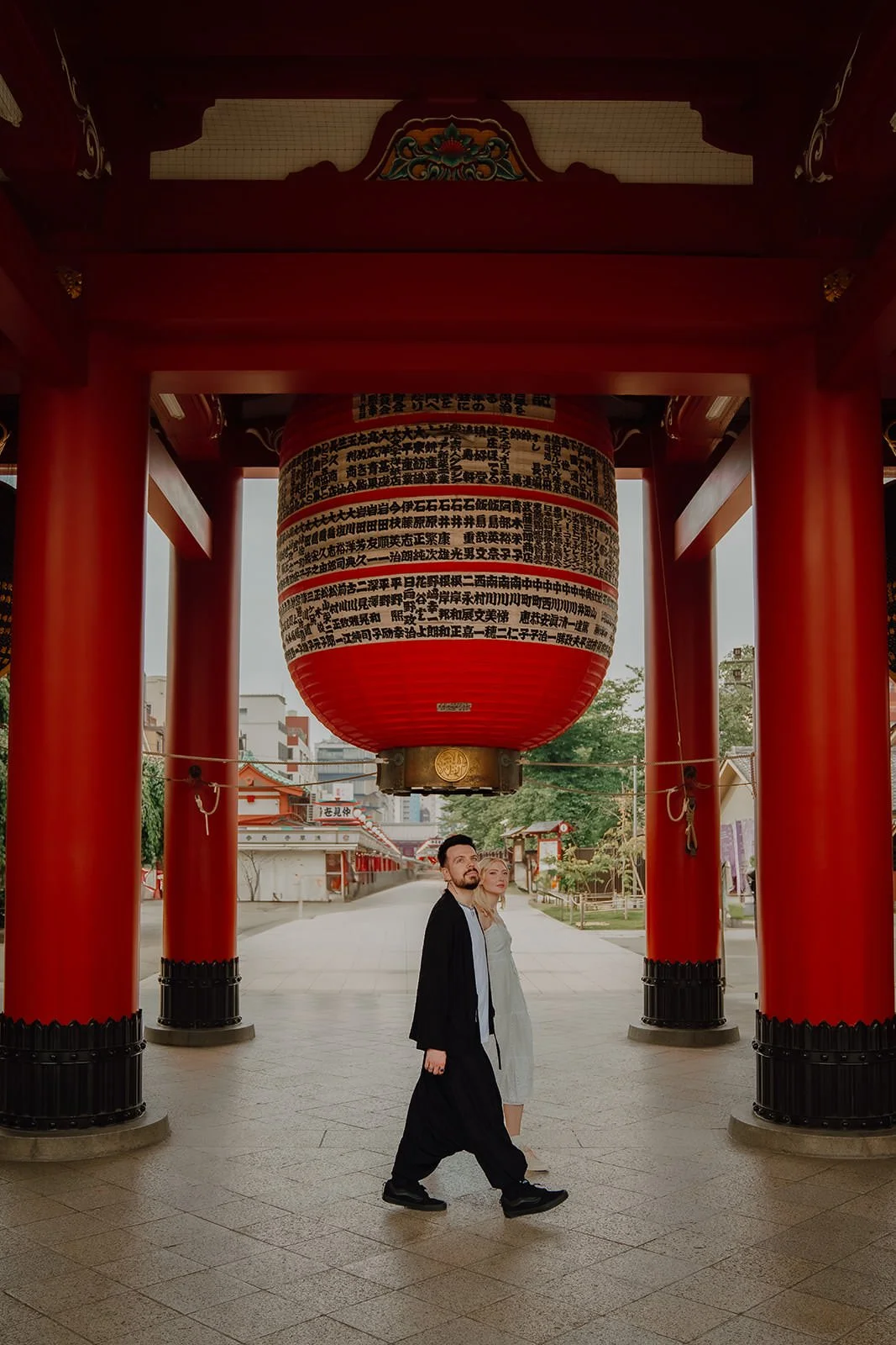couples photoshoot asakusa sensoji