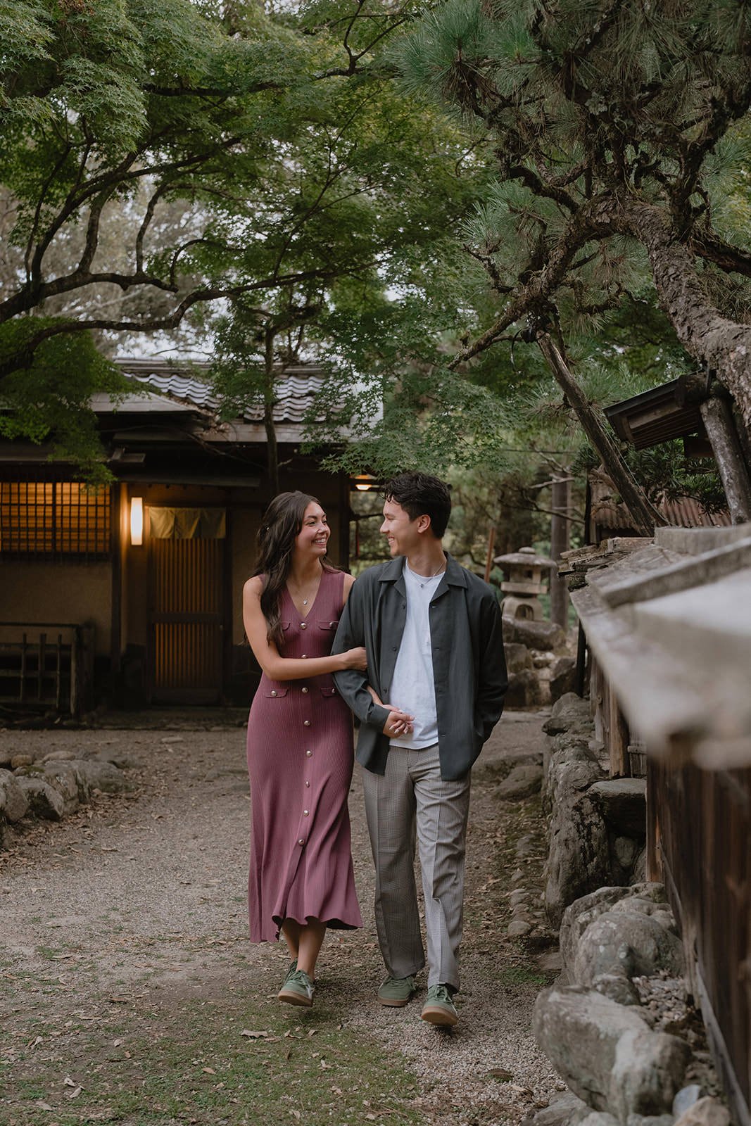 couples photoshoot nara park
