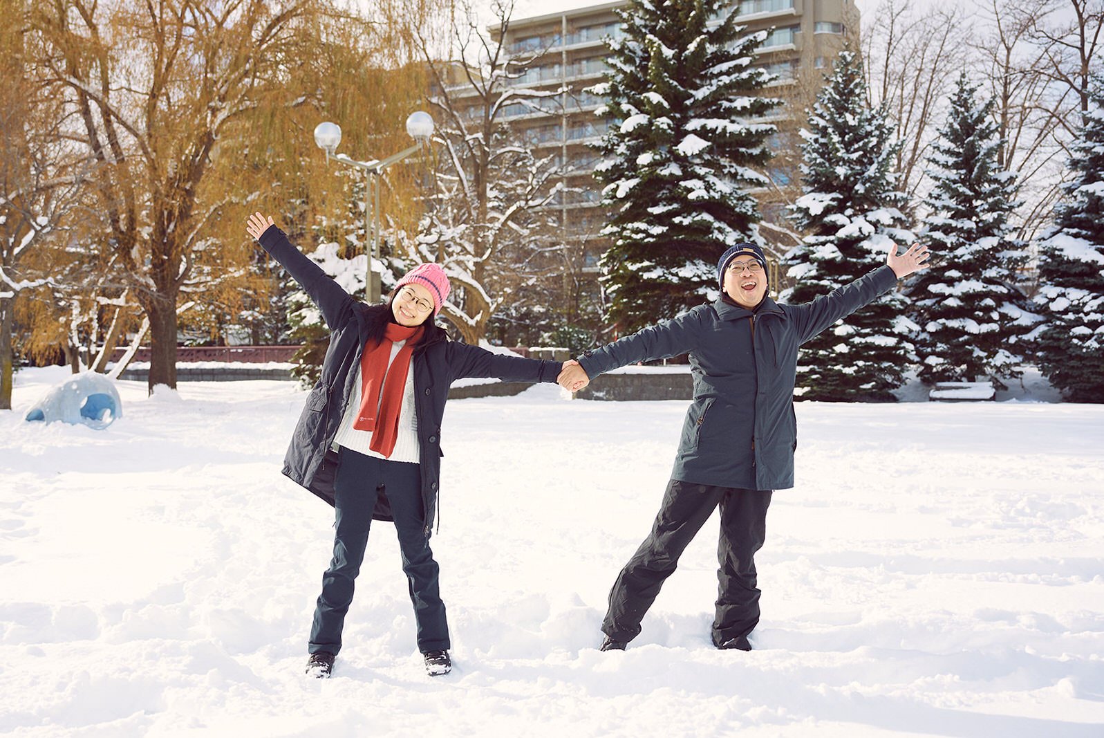 couples photoshoot sapporo snow