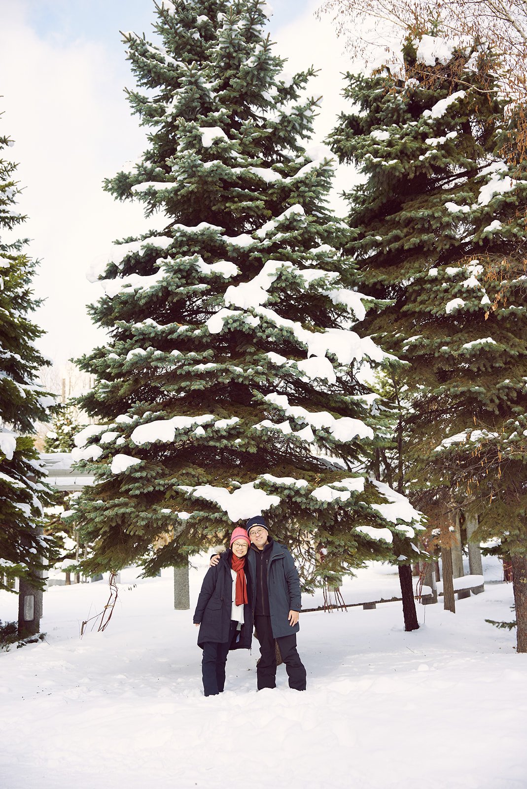 couples photoshoot sapporo snow