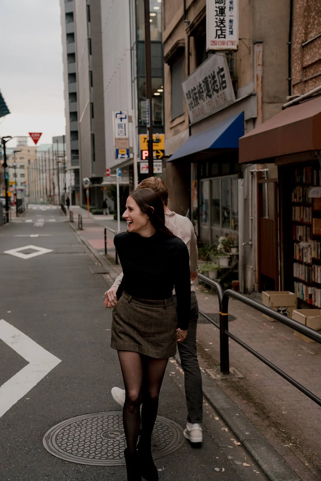 couples photoshoot tokyo jinbocho