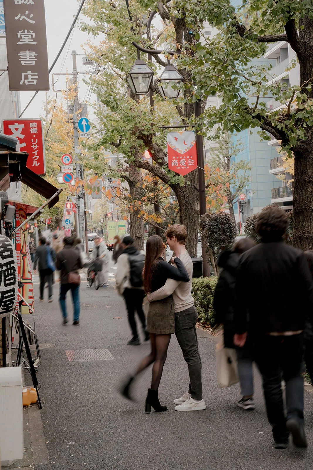 couples photoshoot tokyo jinbocho