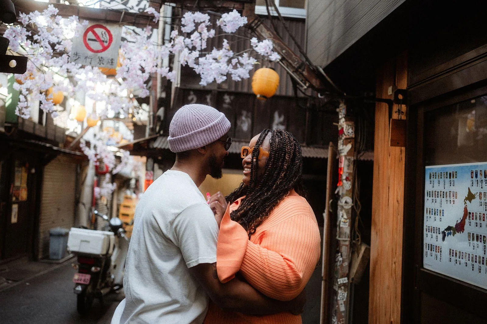 couples photoshoot tokyo shinjuku