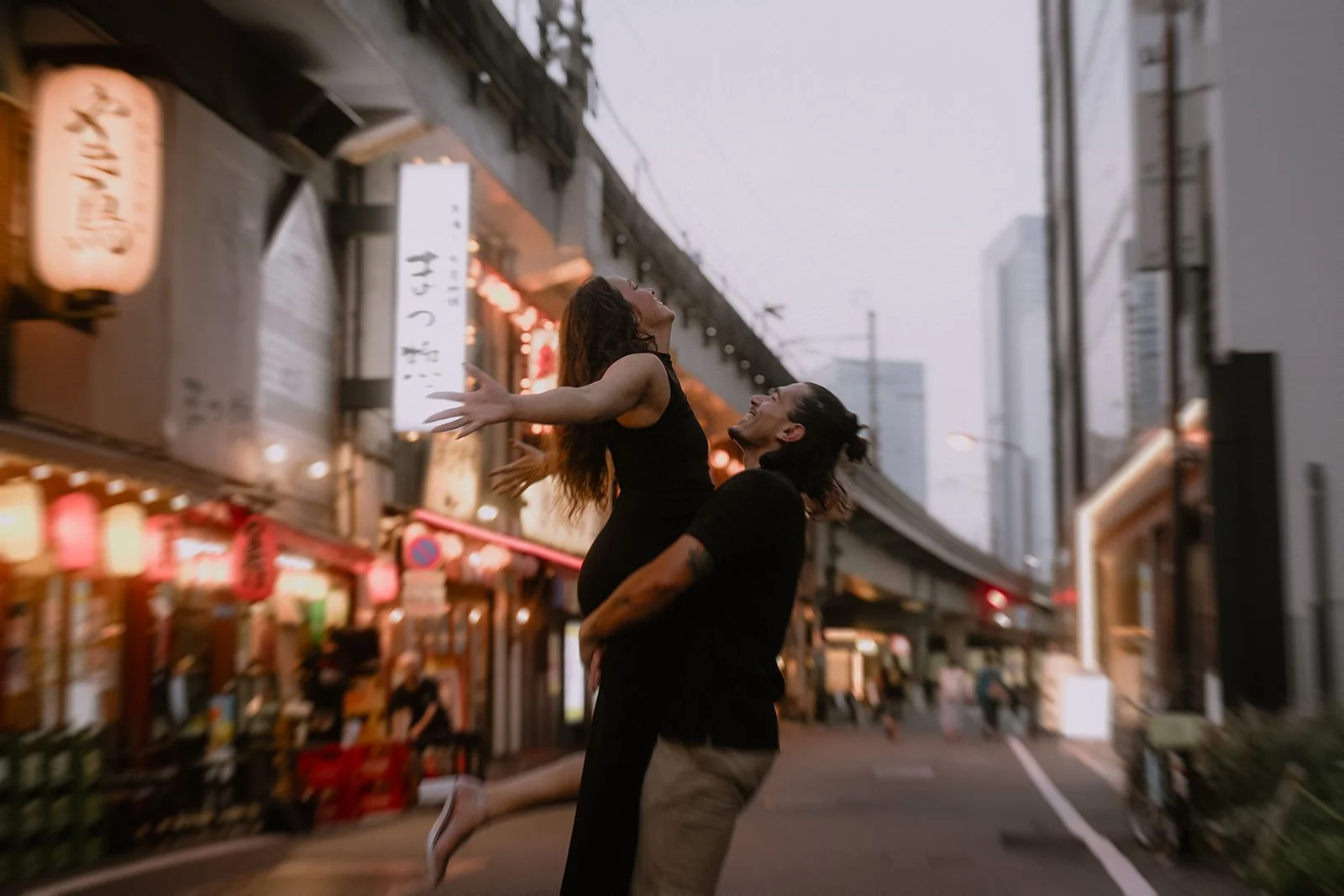 couples photoshoot tokyo yurakucho