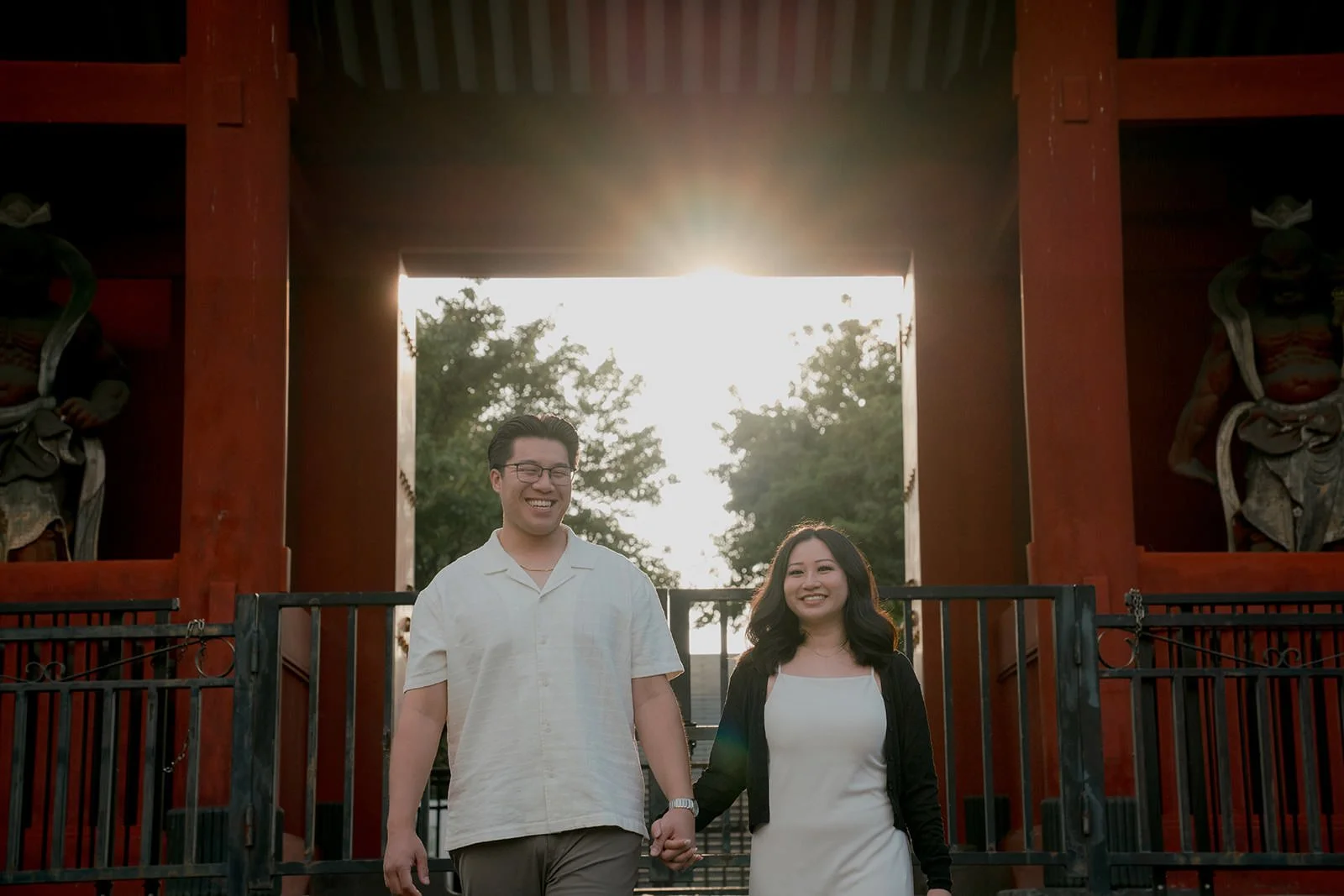 couples photoshoot zojoji tokyo tower