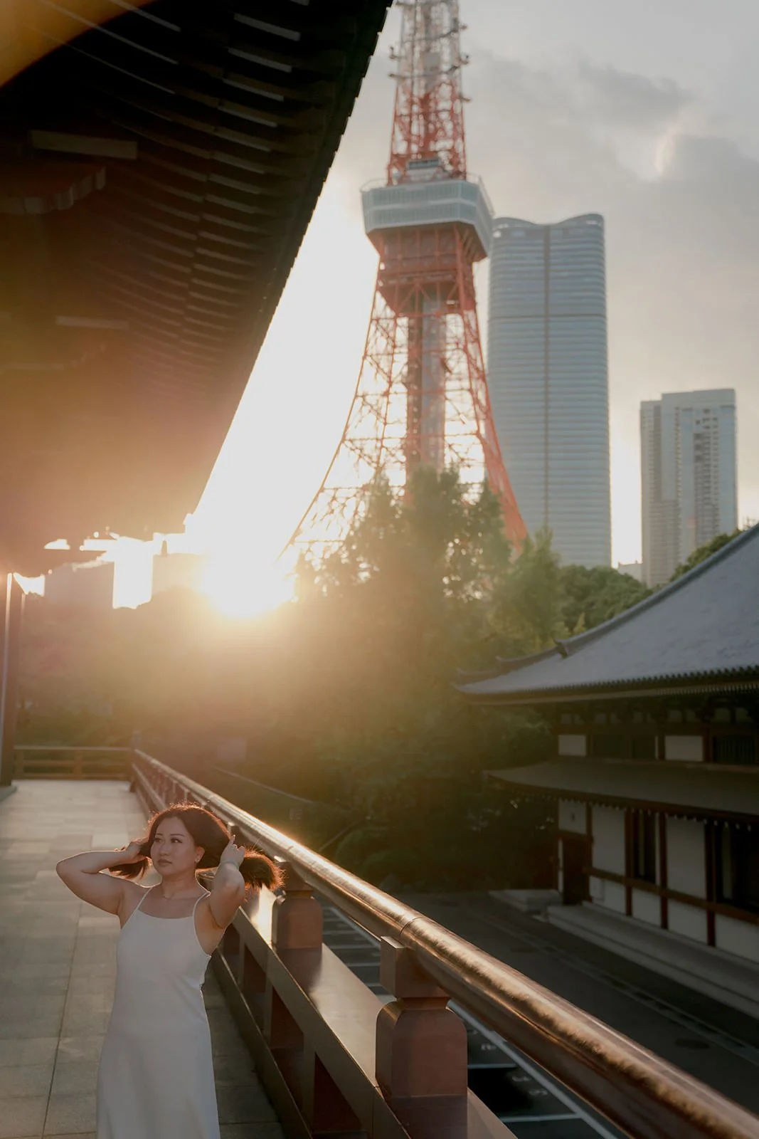 couples photoshoot zojoji tokyo tower