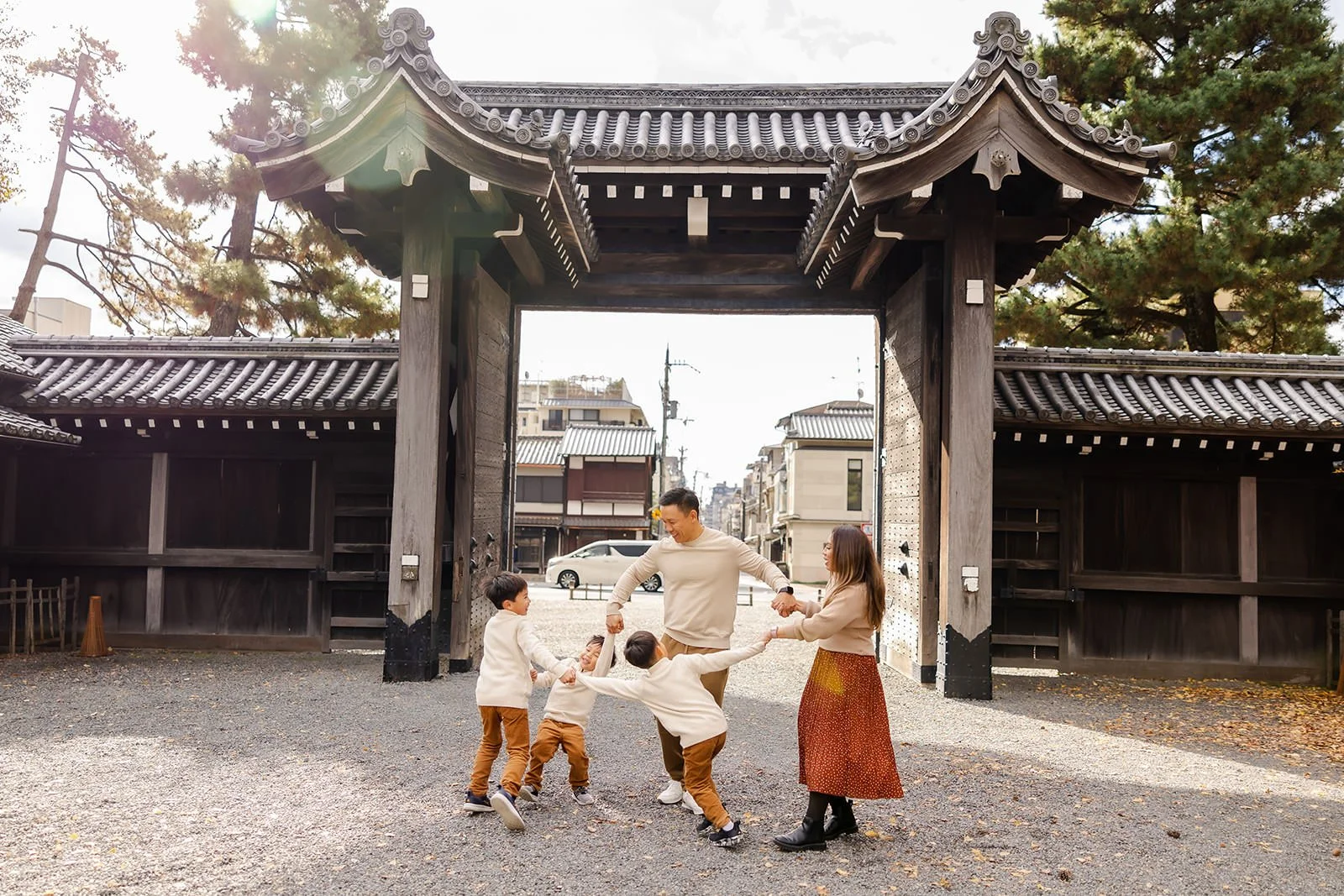 family photoshoot kyoto autumn