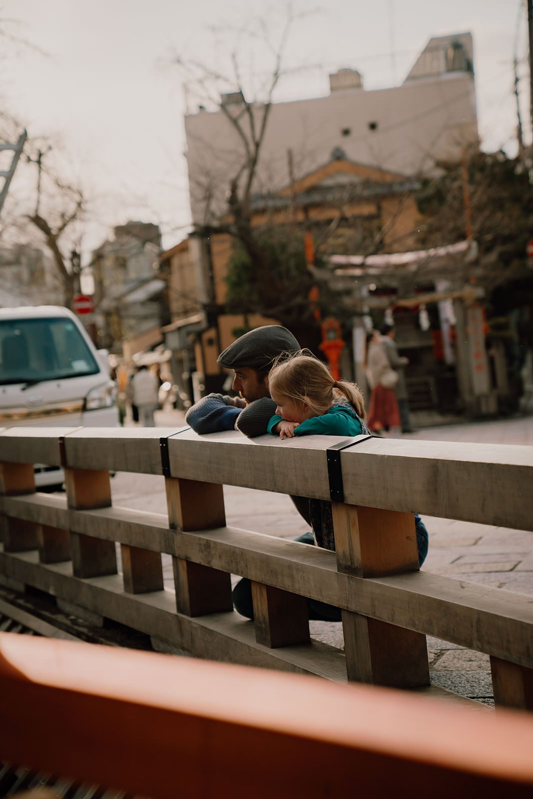 family photoshoot kyoto gion shirakawa sunset