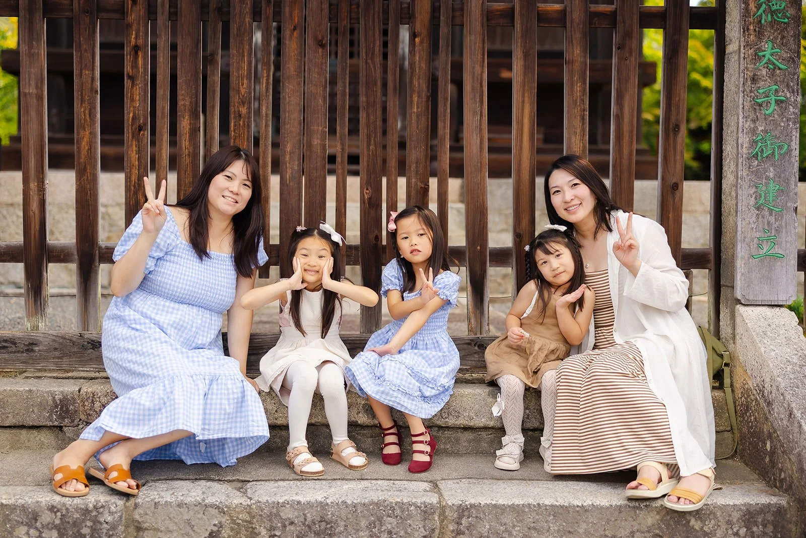 family photoshoot kyoto ninnenzaka