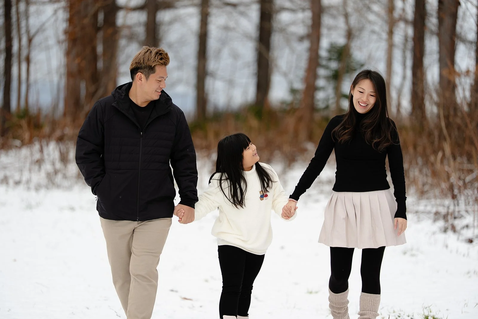 family photoshoot sapporo snow