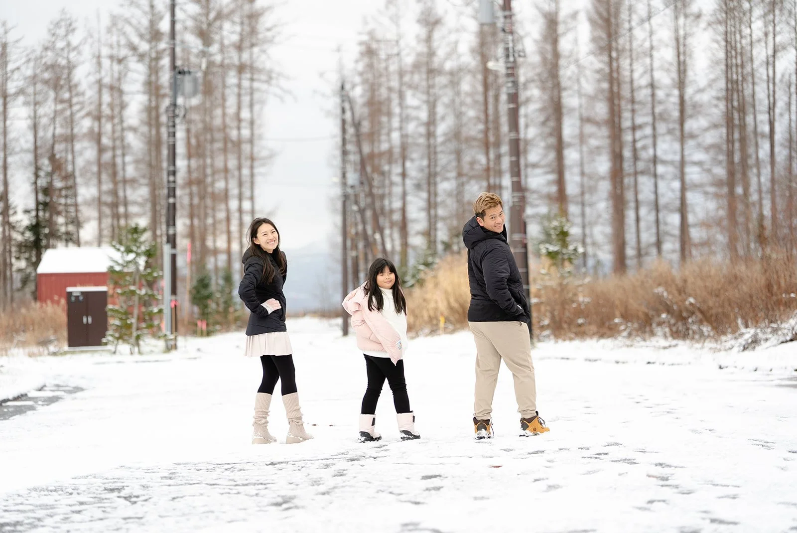 family photoshoot sapporo snow