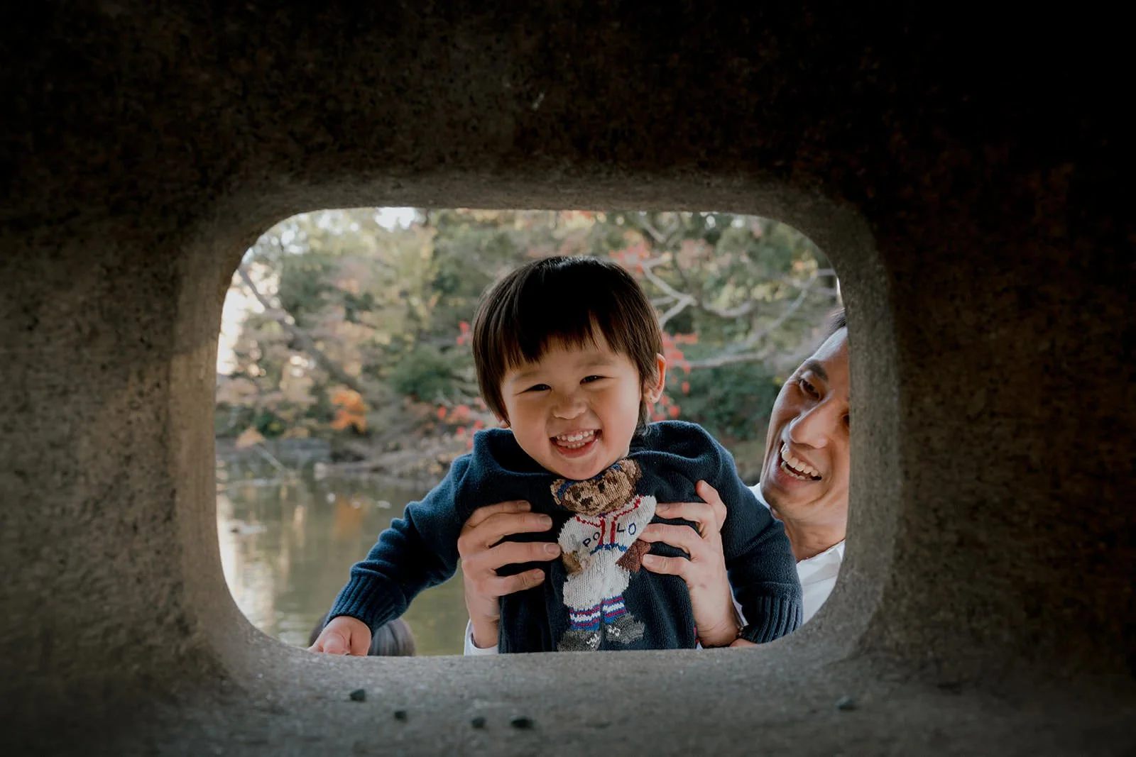 family photoshoot shinjuku gyoen sunset