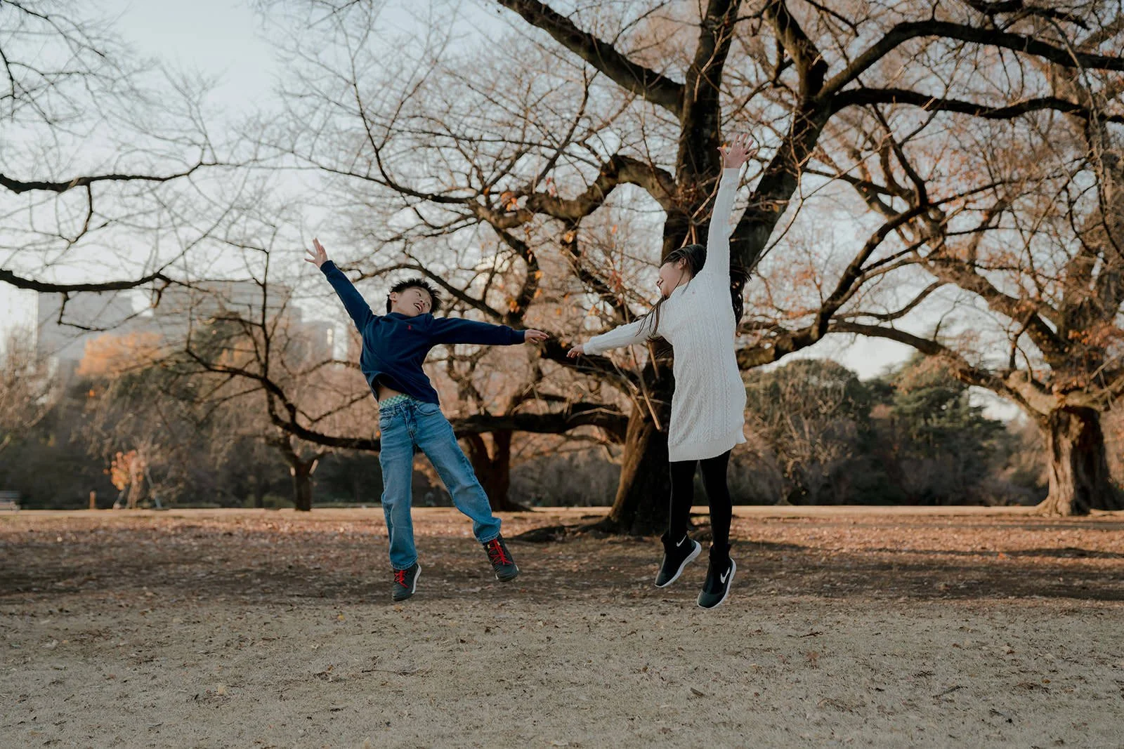 family photoshoot shinjuku gyoen sunset