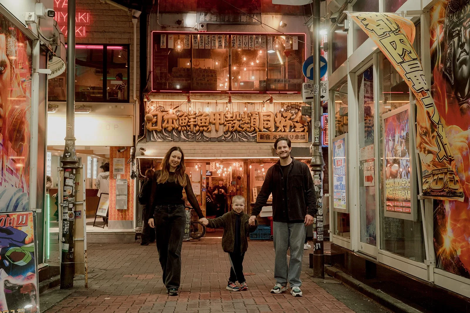 family photoshoot shinjuku night