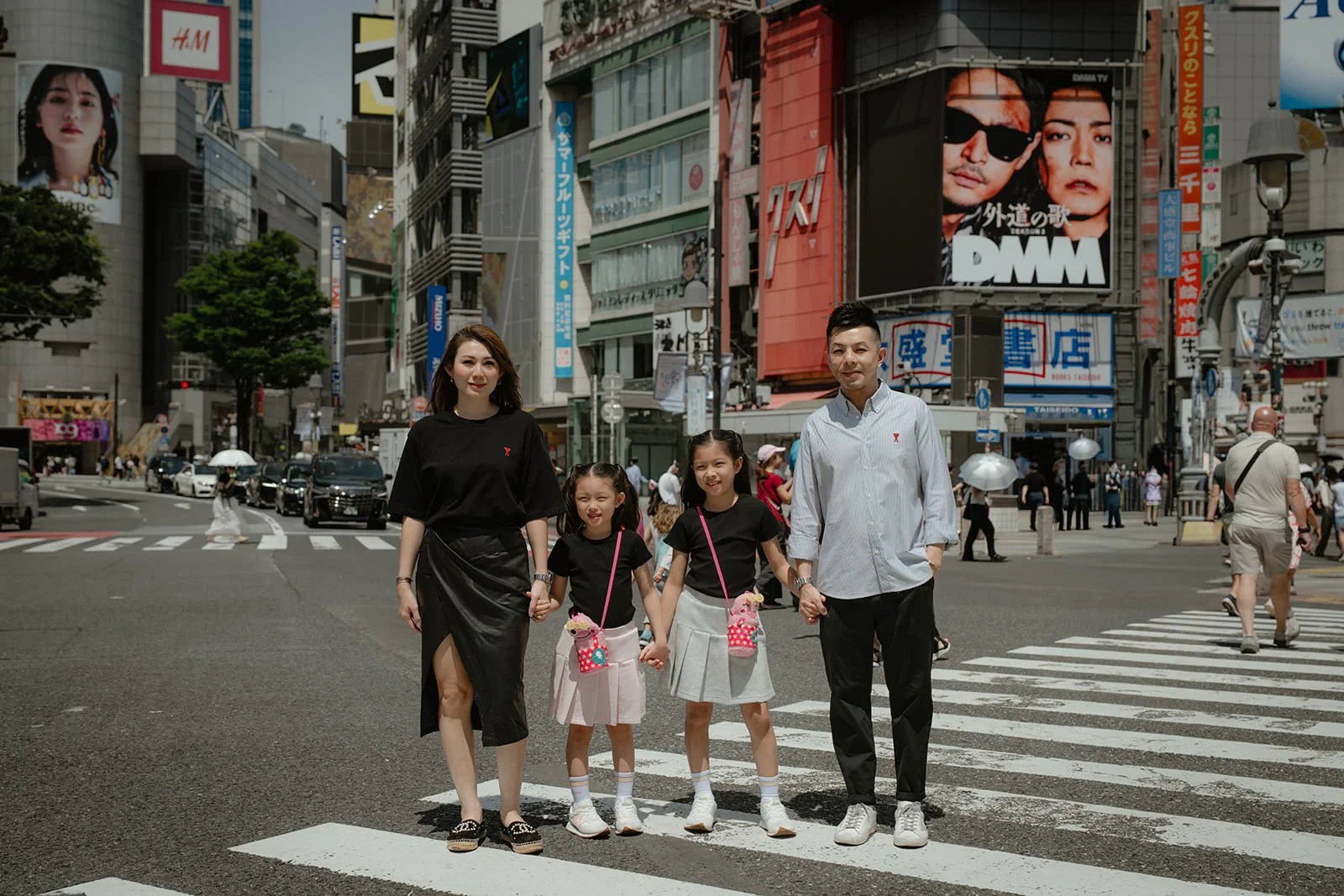 family photoshoot tokyo shibuya