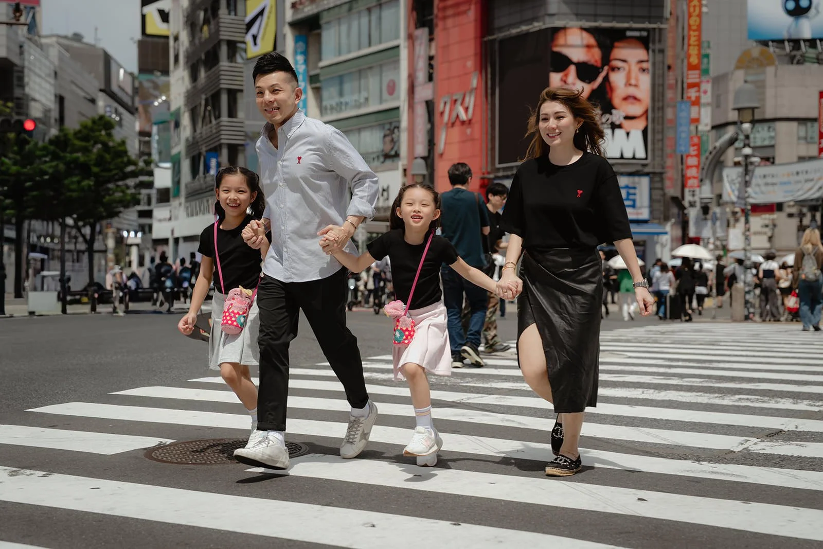 family photoshoot tokyo shibuya