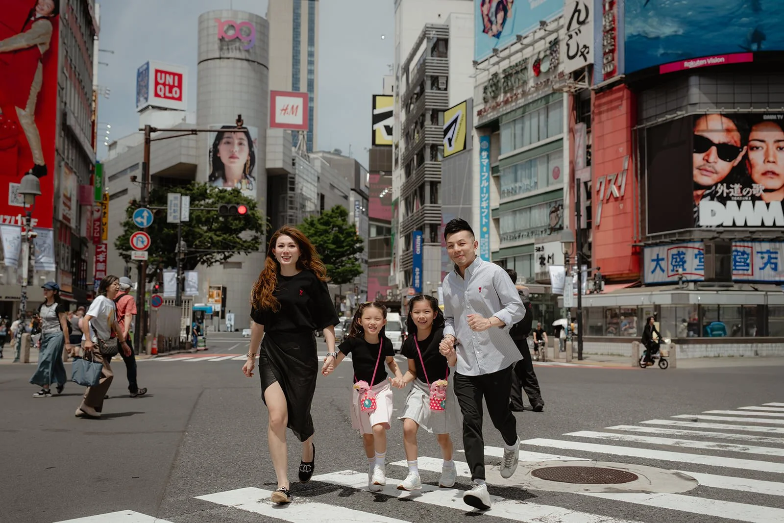 family photoshoot tokyo shibuya