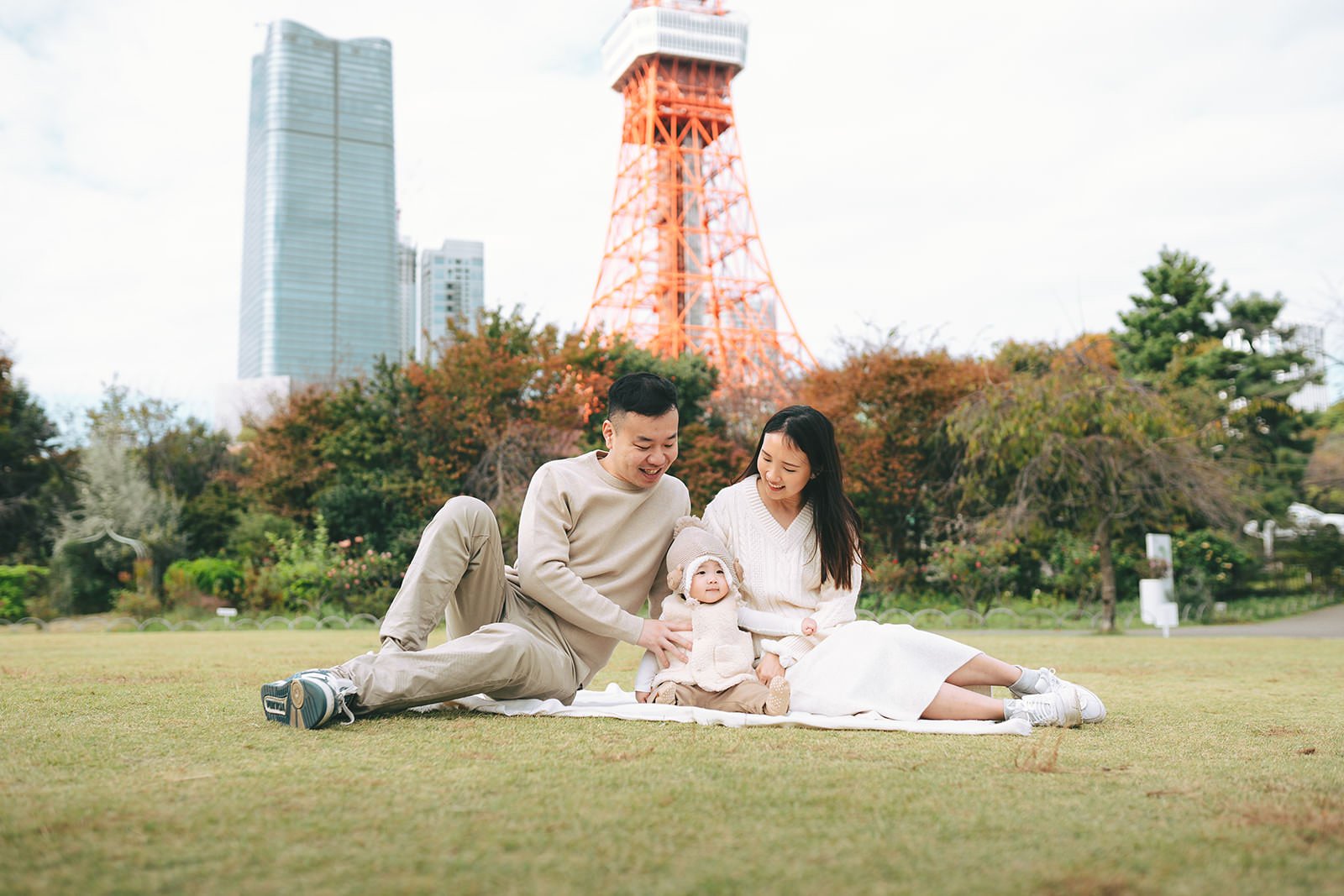 family photoshoot tokyo tower
