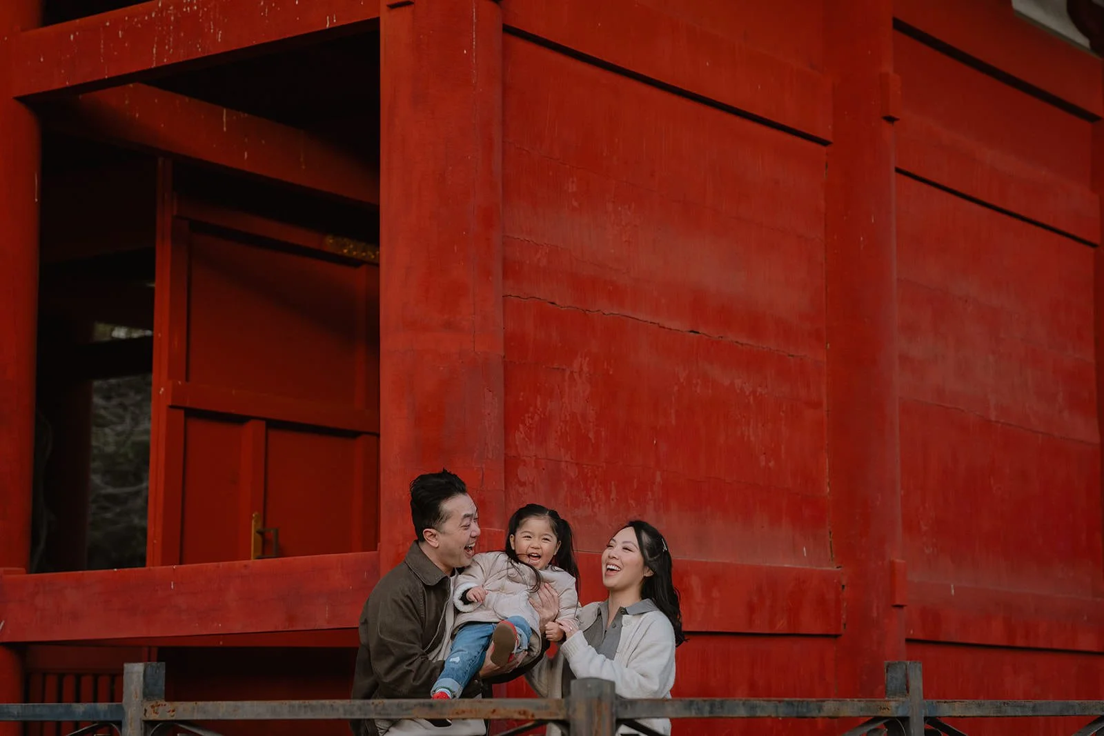 family photoshoot tokyo zojoji