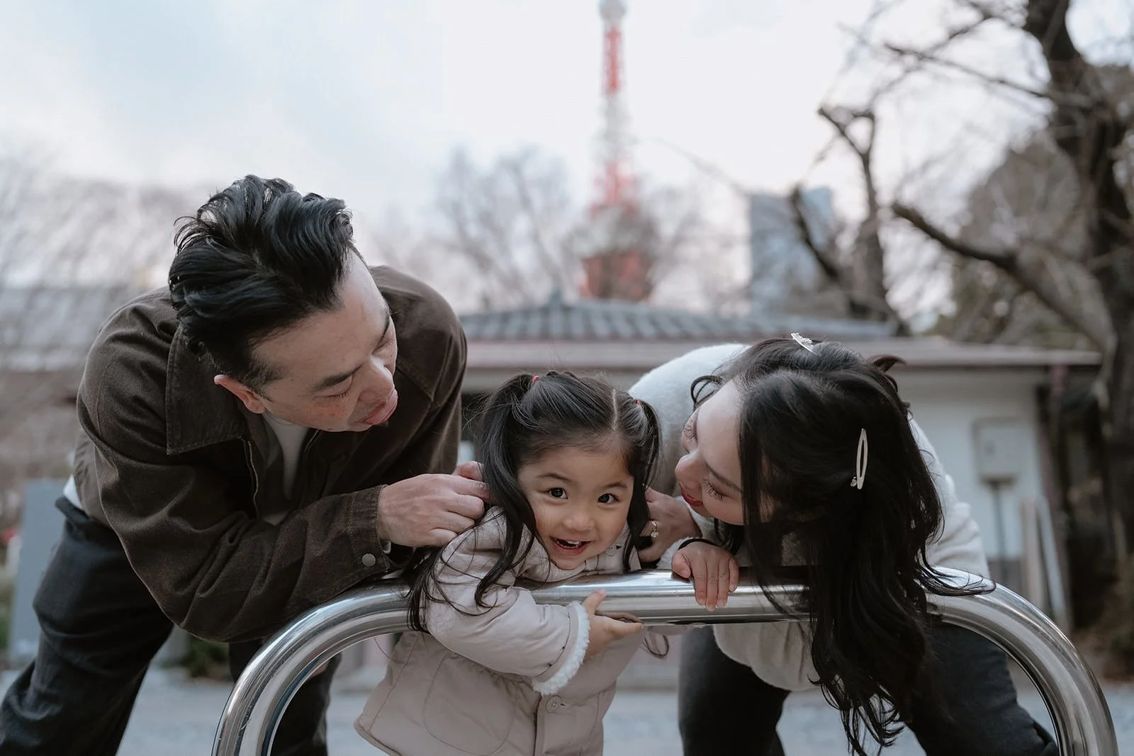 family photoshoot tokyo zojoji