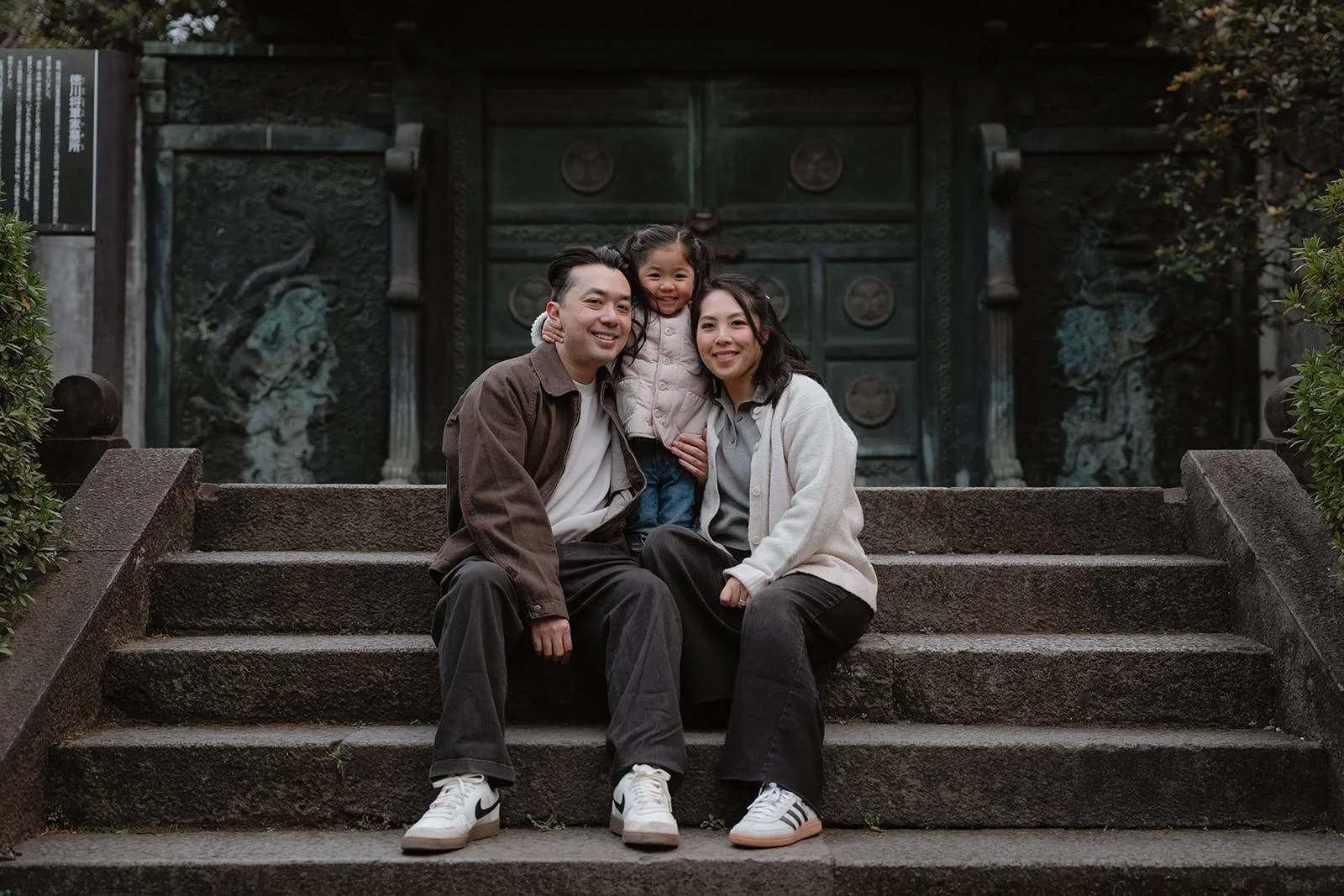 family photoshoot tokyo zojoji