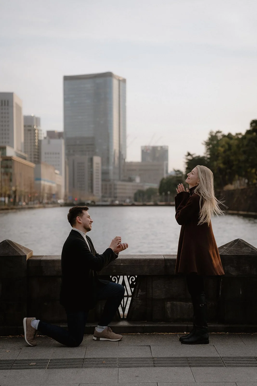 Proposal photoshoot at Imperial Palace at sunset, Tokyo winter