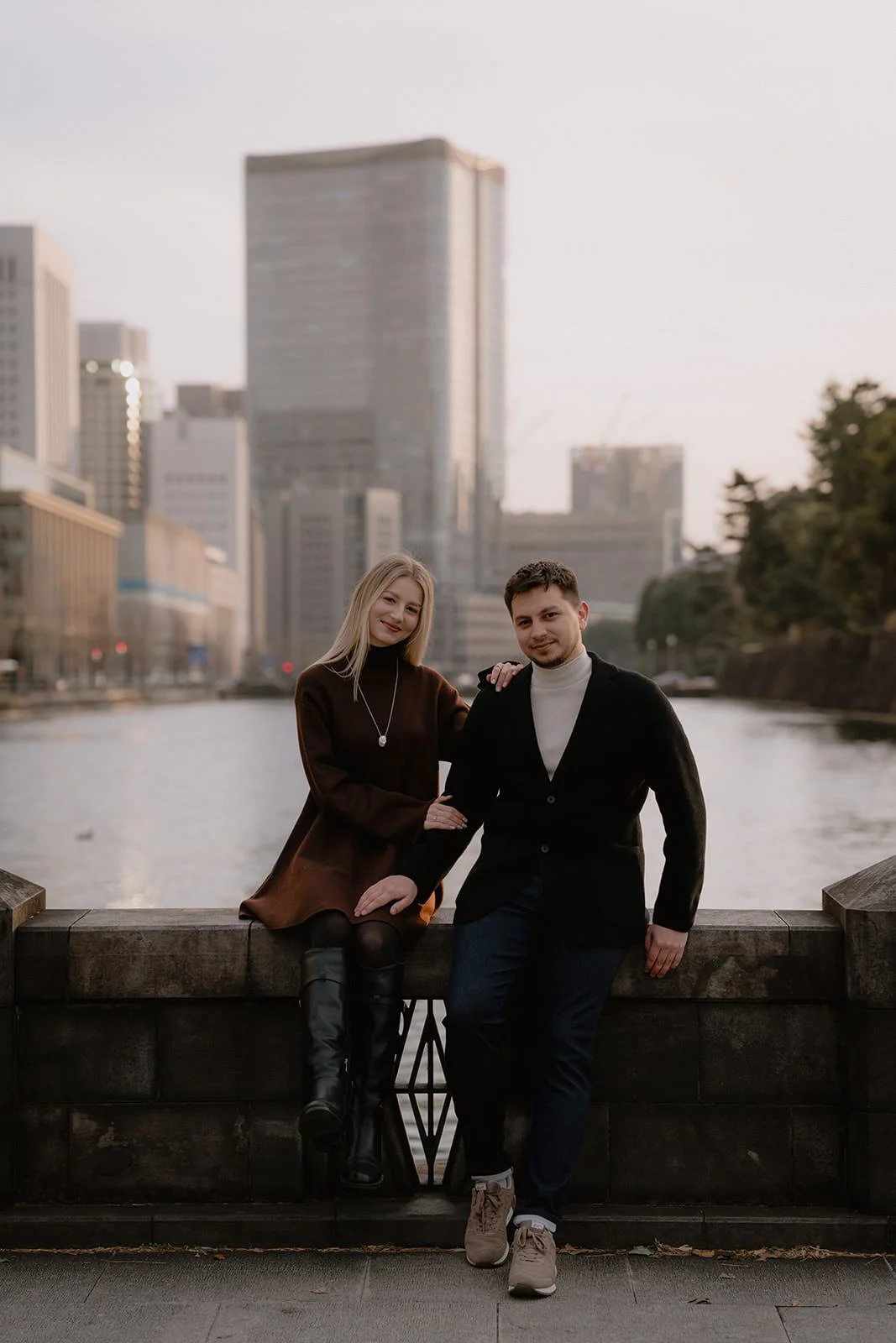Proposal photoshoot Imperial Palace sunset Tokyo, photo 11