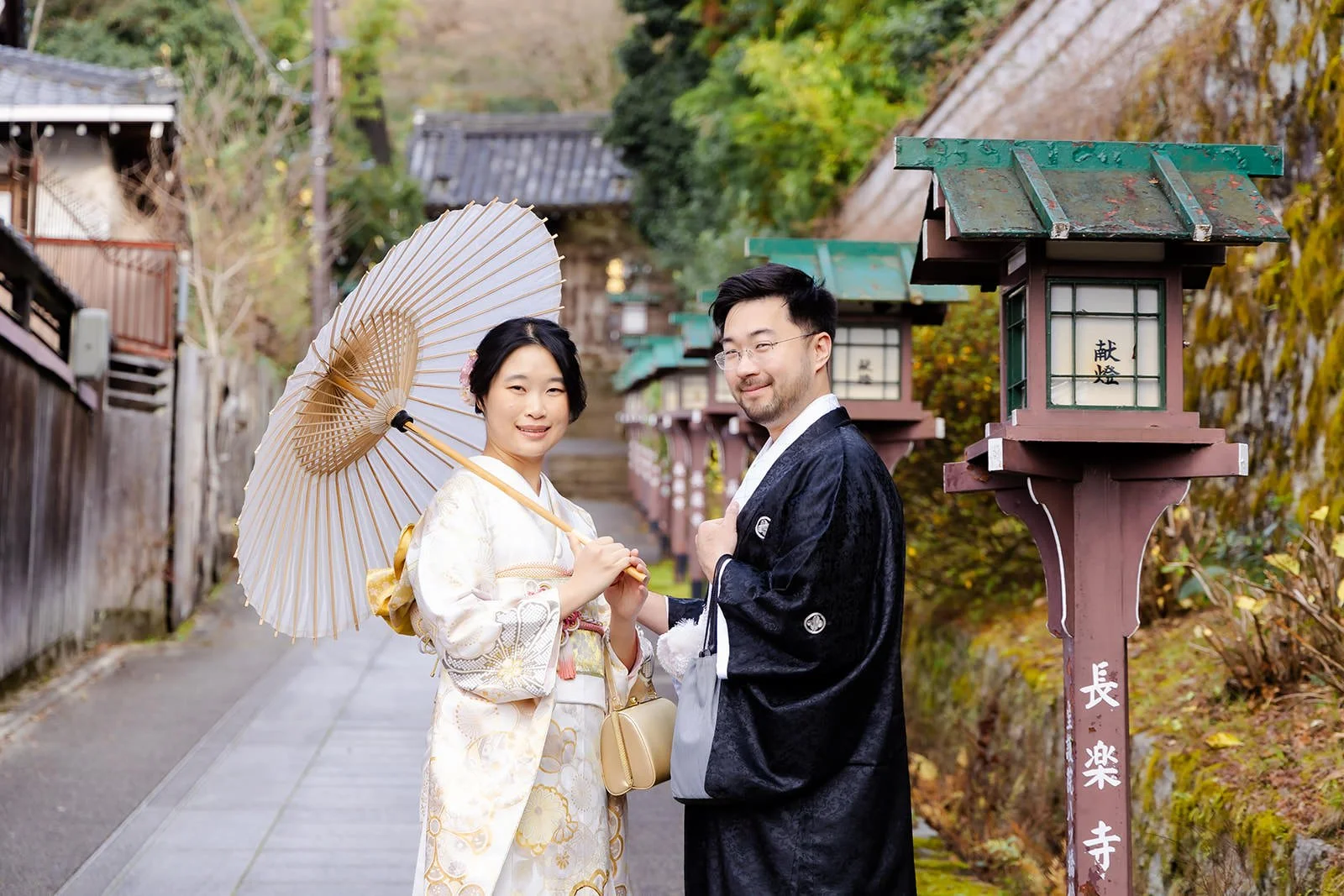 Kimono proposal photoshoot at Maruyama Koen, Kyoto