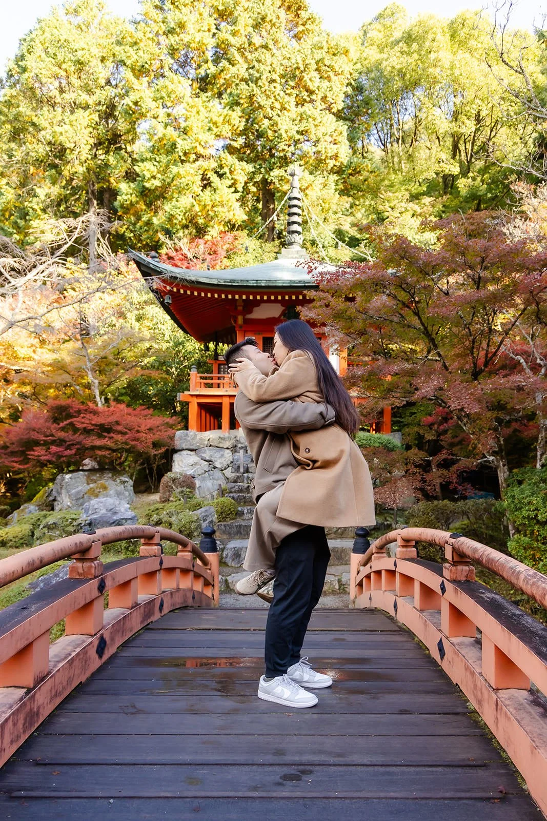 Proposal photoshoot at Daigo-ji at sunset, Kyoto