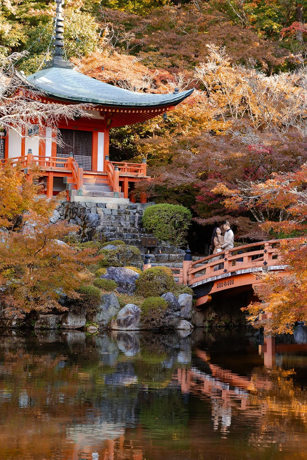 Proposal photoshoot at Daigo-ji at sunset, Kyoto