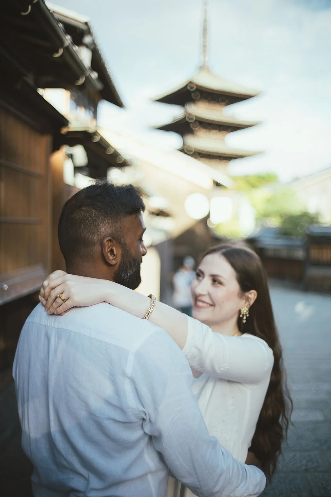 Proposal photoshoot at Yasaka Pagoda, Kyoto