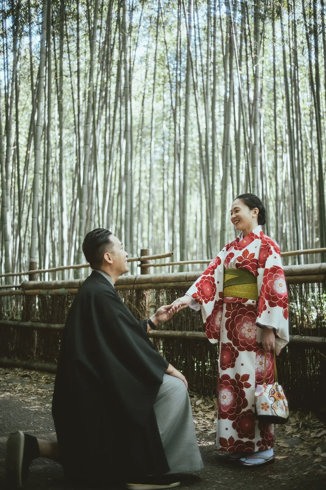 Kimono proposal photoshoot at Arashiyama bamboo grove, Kyoto