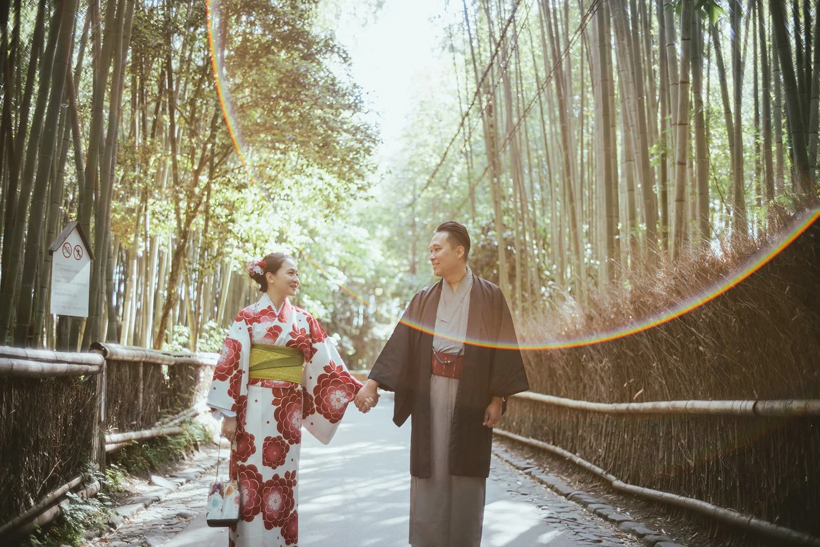 Kimono proposal photoshoot at Arashiyama bamboo grove, Kyoto