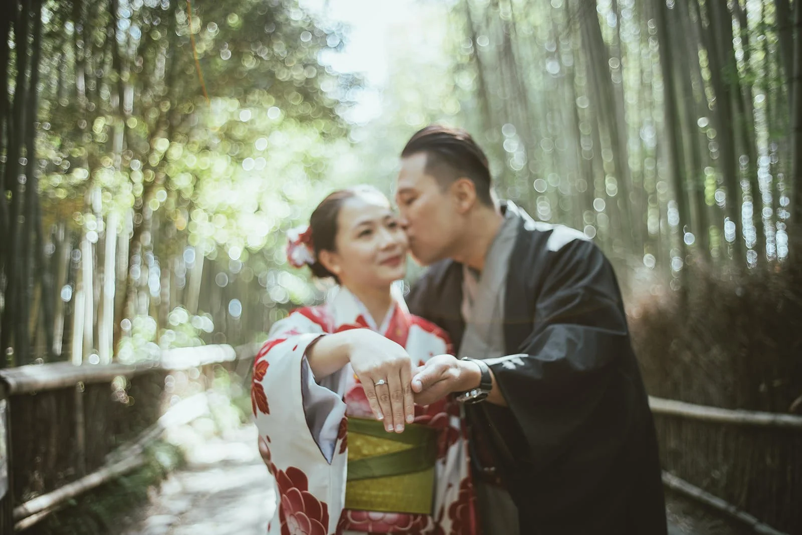 Kimono proposal photoshoot at Arashiyama bamboo grove, Kyoto