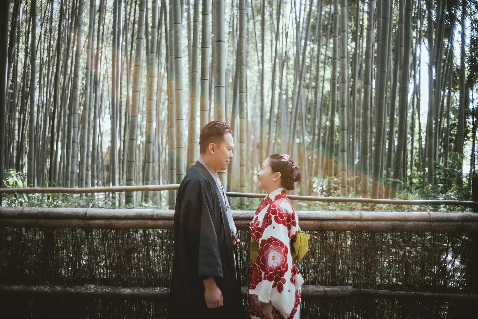 Kimono proposal photoshoot at Arashiyama bamboo grove, Kyoto