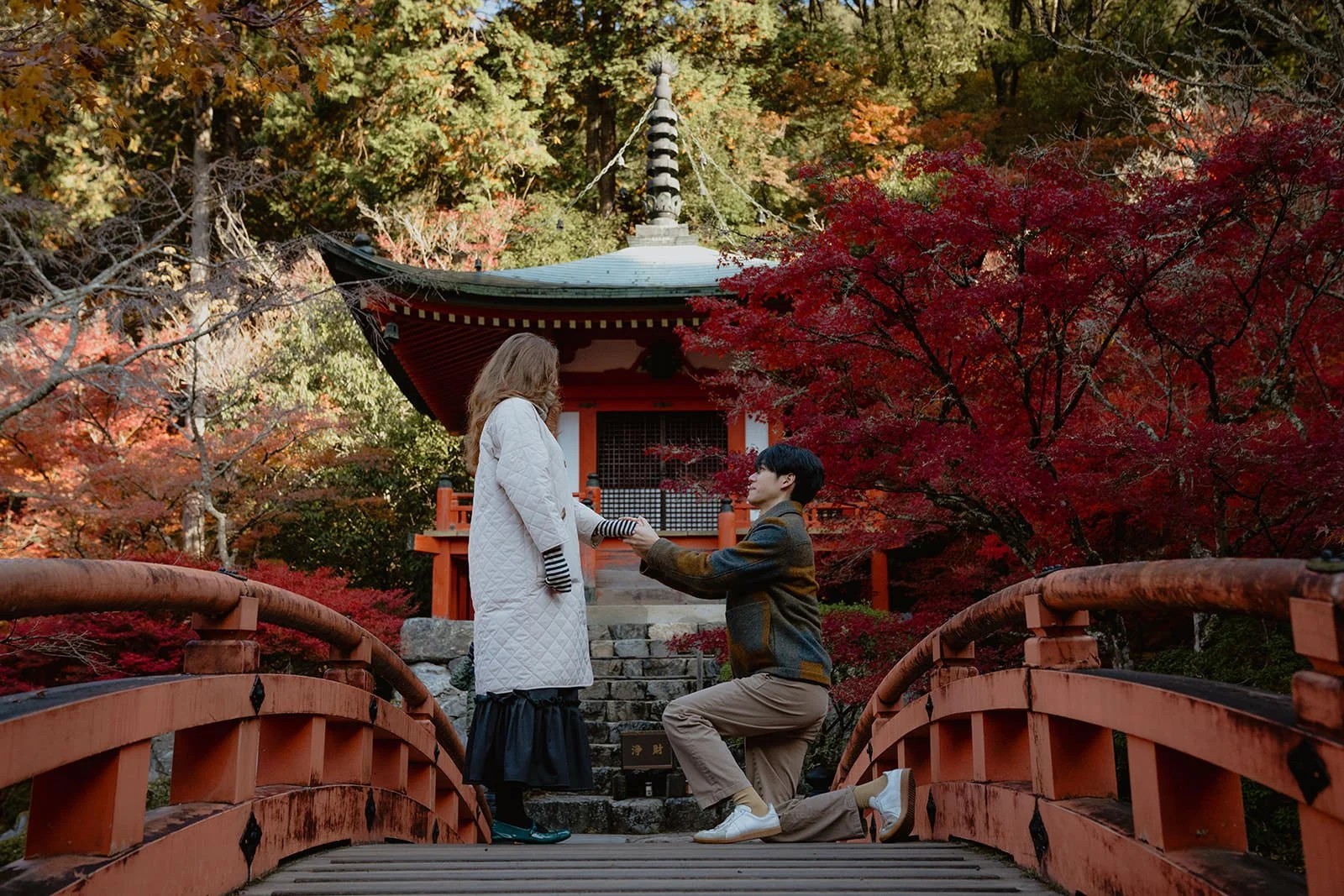 Proposal photoshoot at Daigo-ji temple, Kyoto