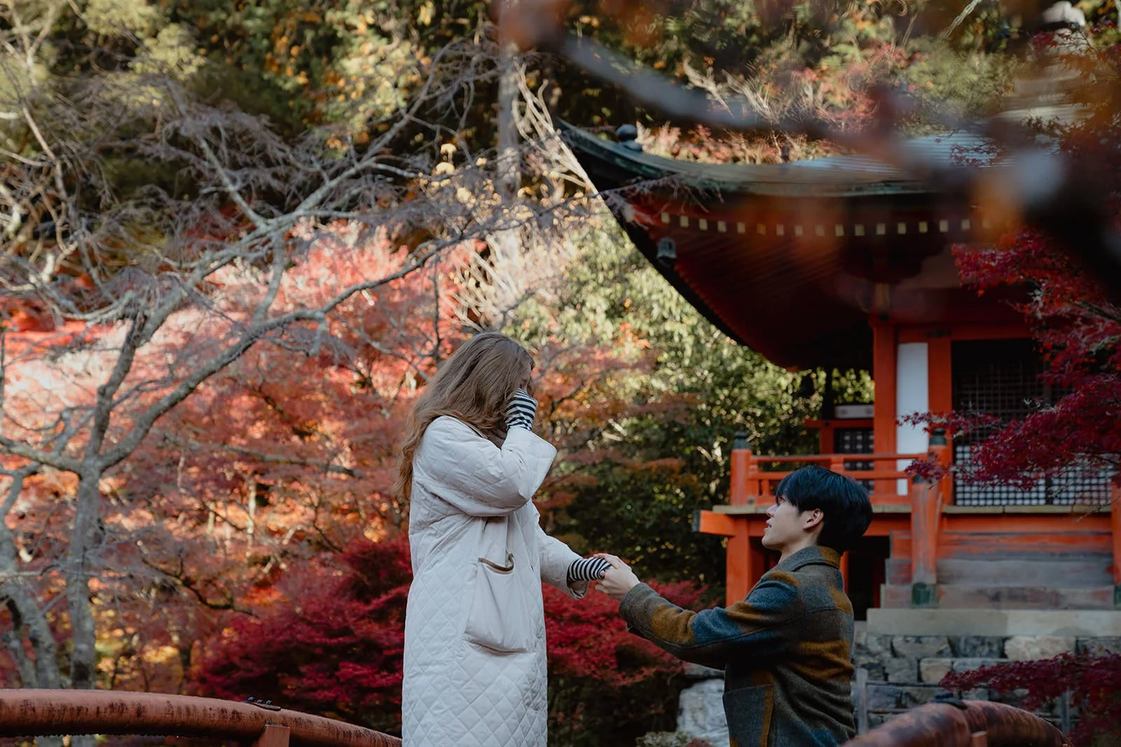 Proposal photoshoot at Daigo-ji temple, Kyoto