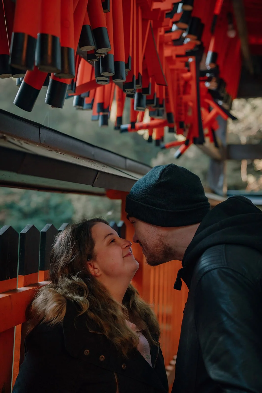 Proposal photoshoot at Fushimi Inari torii gates, Kyoto